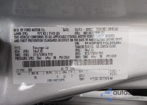 2016 Ford Focus Se z USA, uszkodzony, nr VIN 1FADP3FE1GL219260